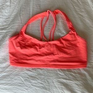 Lululemon free to be bra